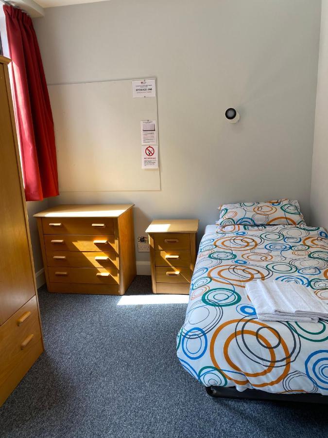Charming Rooms For Students Only, Cricklewood Lane - Sk London Exteriör bild